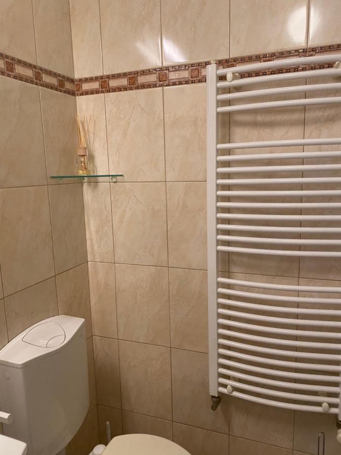 Blue Danube Apartment Downtown With Free Parking Budapest Bagian luar foto