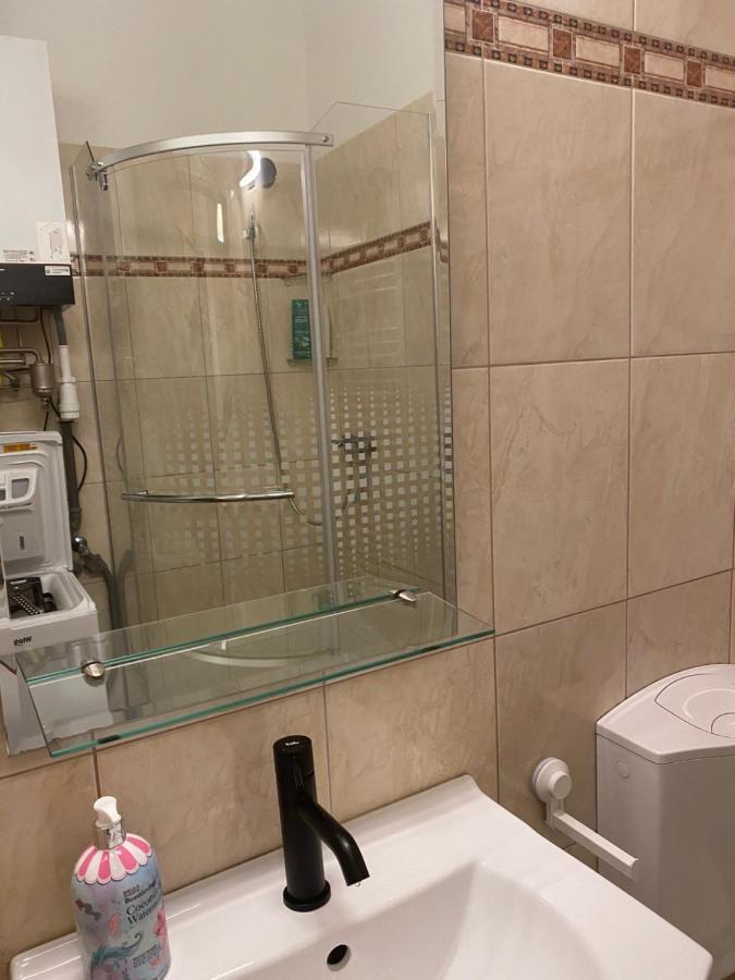 Blue Danube Apartment Downtown With Free Parking Budapest Bagian luar foto