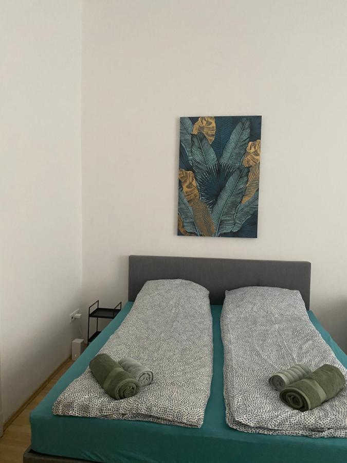 Blue Danube Apartment Downtown With Free Parking Budapest Bagian luar foto